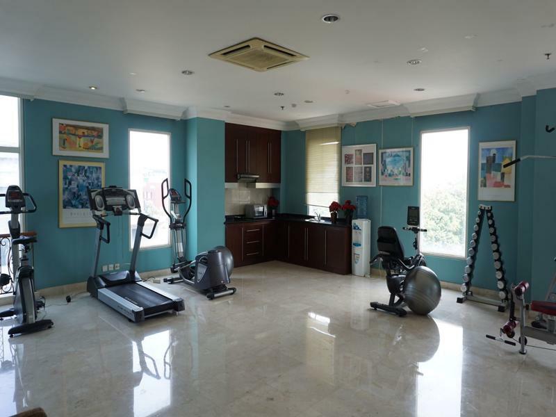 Roosseno Plaza Serviced Apartment Джакарта Экстерьер фото